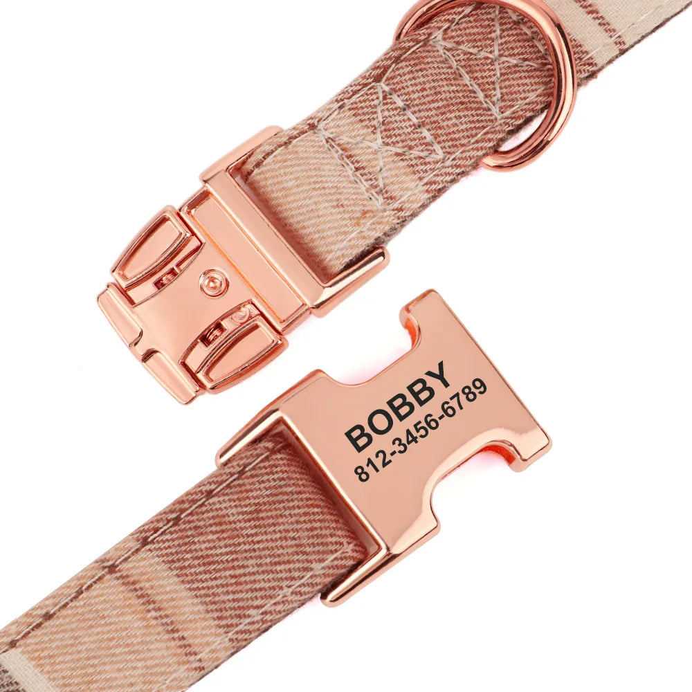 PawLoyalty™ Gegraveerde Halsband met Strik - Stijlvol en Klassiek