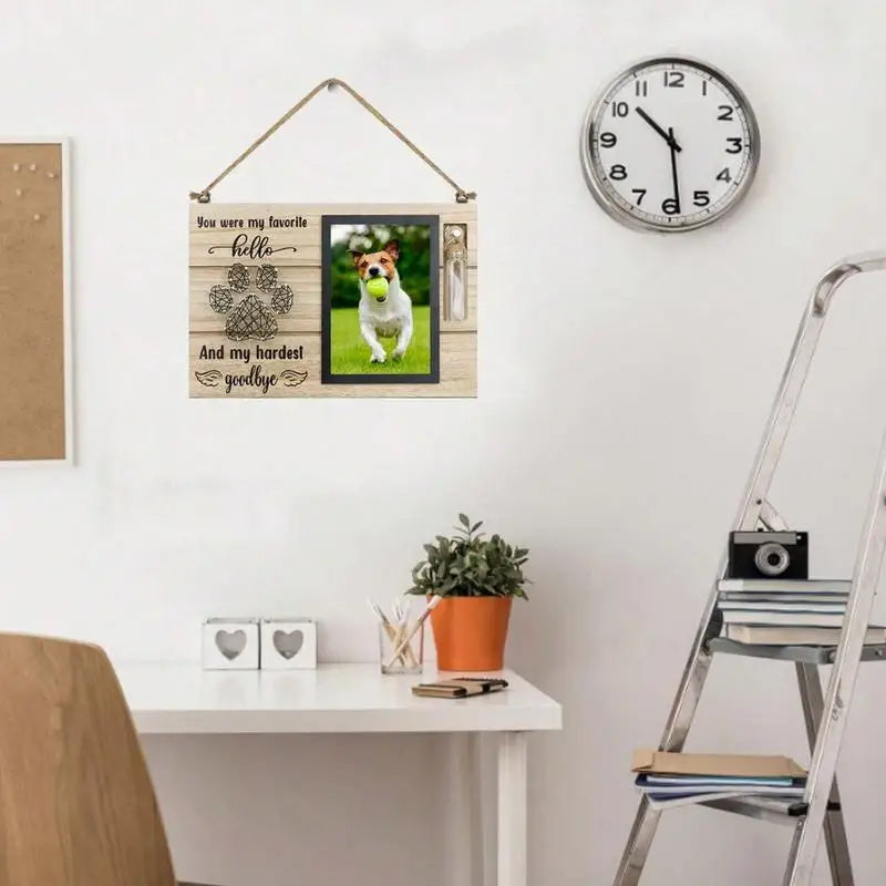 Troostvol aandenken met glazen urnflesje voor huisdier